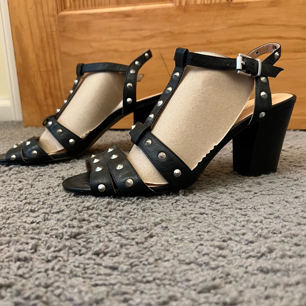 Julianne Hough For Solesociety Black Studded Leather Strappy Chunk Heal Shoes